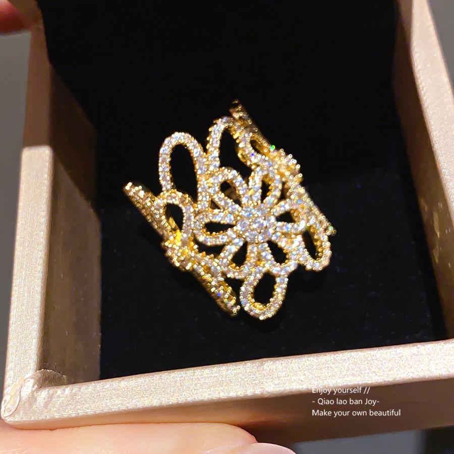 Minimalist Flower Open Band Ring With Gold Electric Plating For Ladies Fashion Jewelry