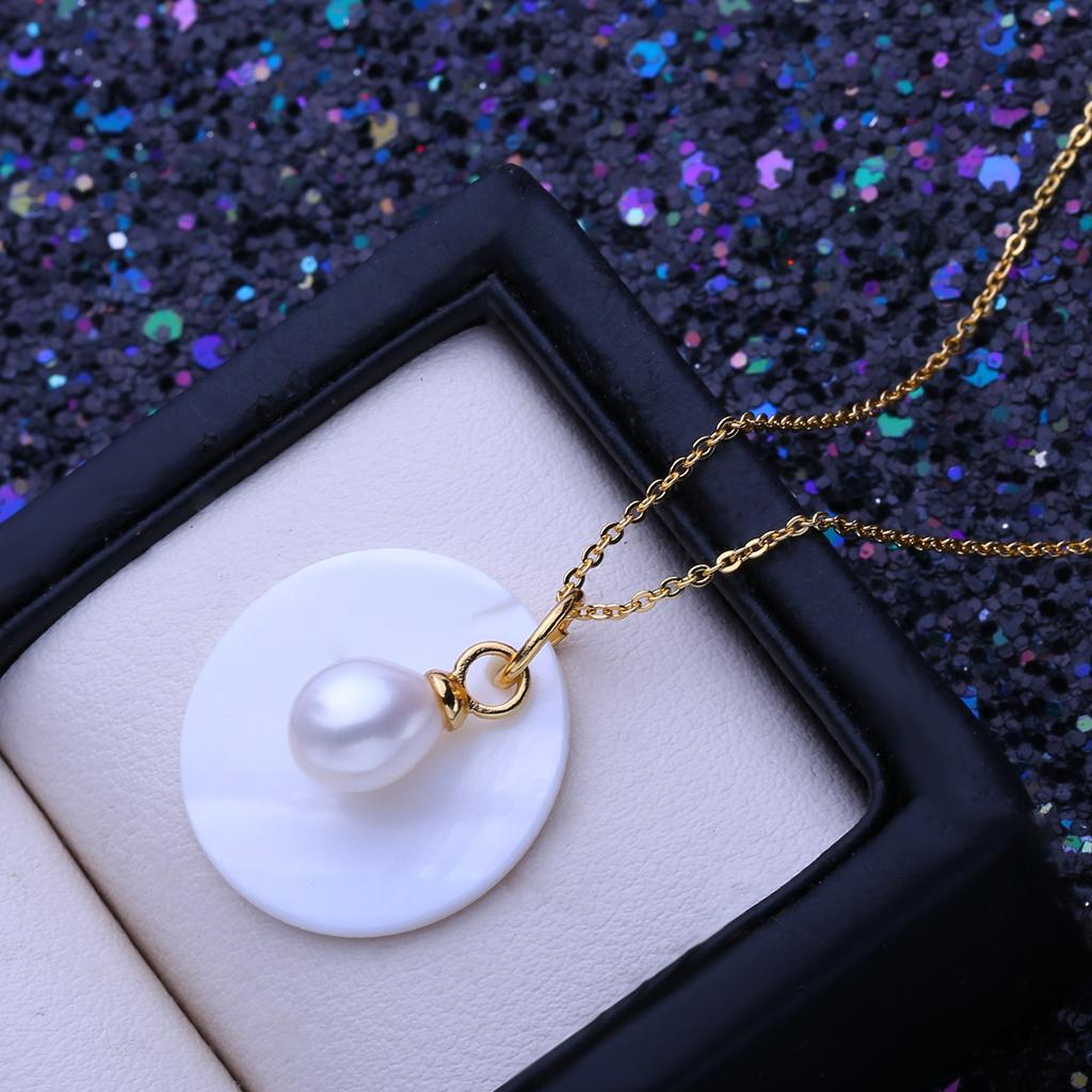 LSOOYH Natural Freshwater Rice Shape Pearl Gold Golor Necklace Round Pendant Elegant Jewelry Gifts For Women