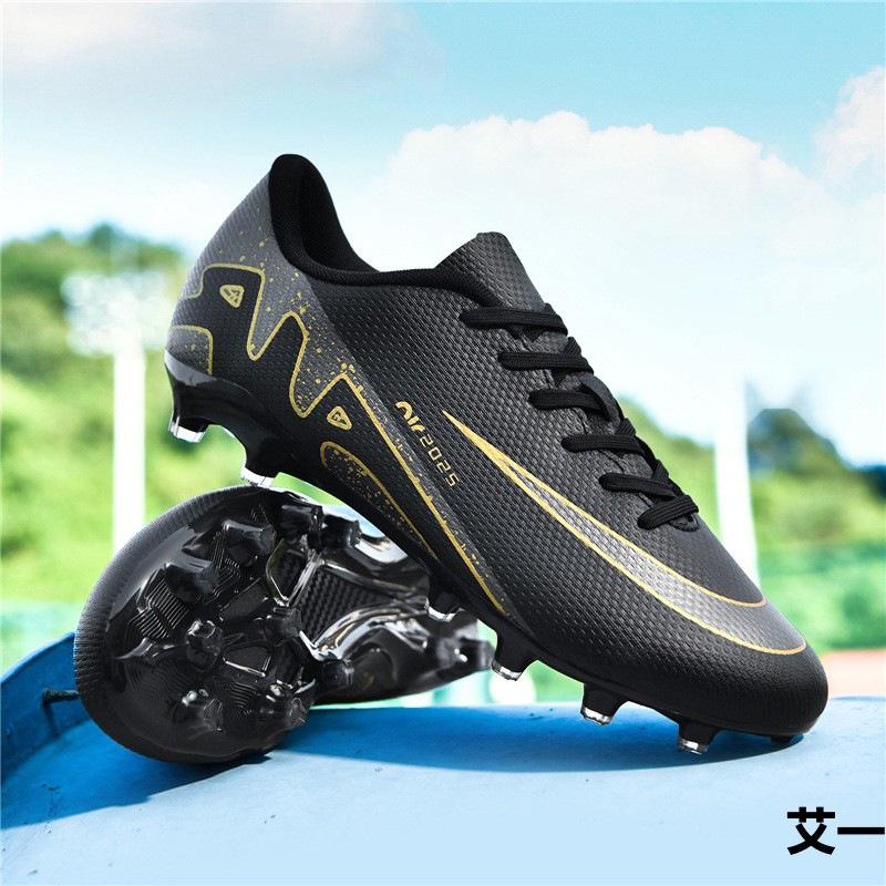 Спортивная обувь для зала и улицы Профессиональная обувь для тренировок Низкая дышащая футбольная обувь