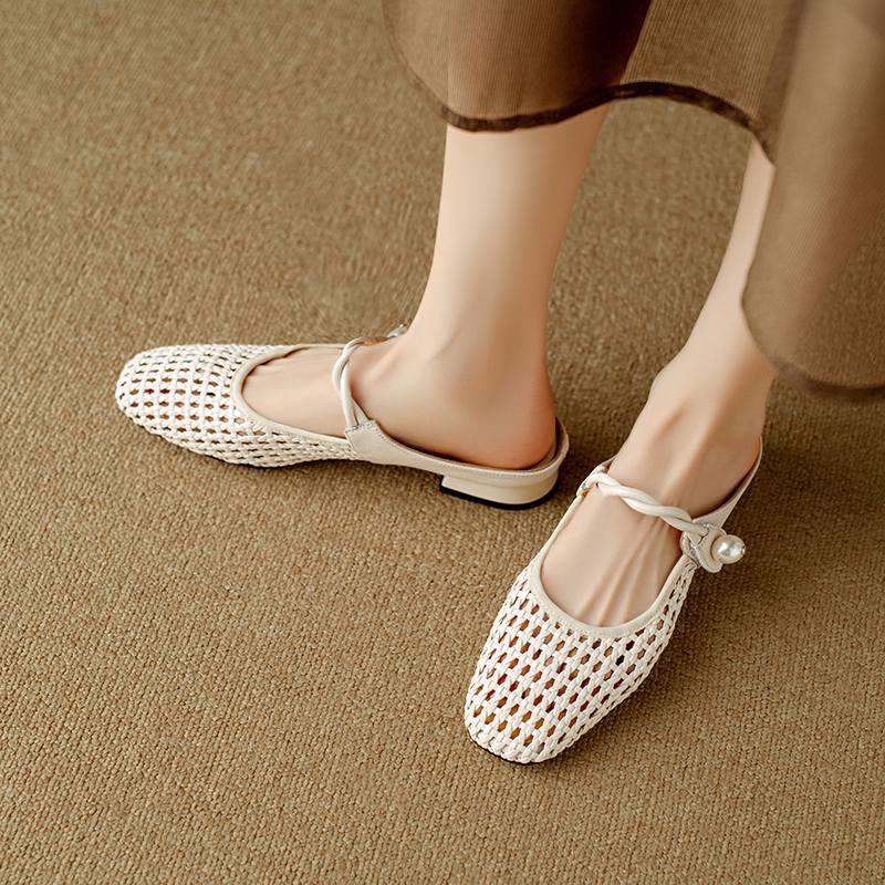 Krazing Pot Микрофибра Мюли Плетение Лето Размер 41 Низкий каблук Жемчужная отделка Вечерняя обувь Женщины Квадратный носок Гладиатор Полые туфли-лодочки