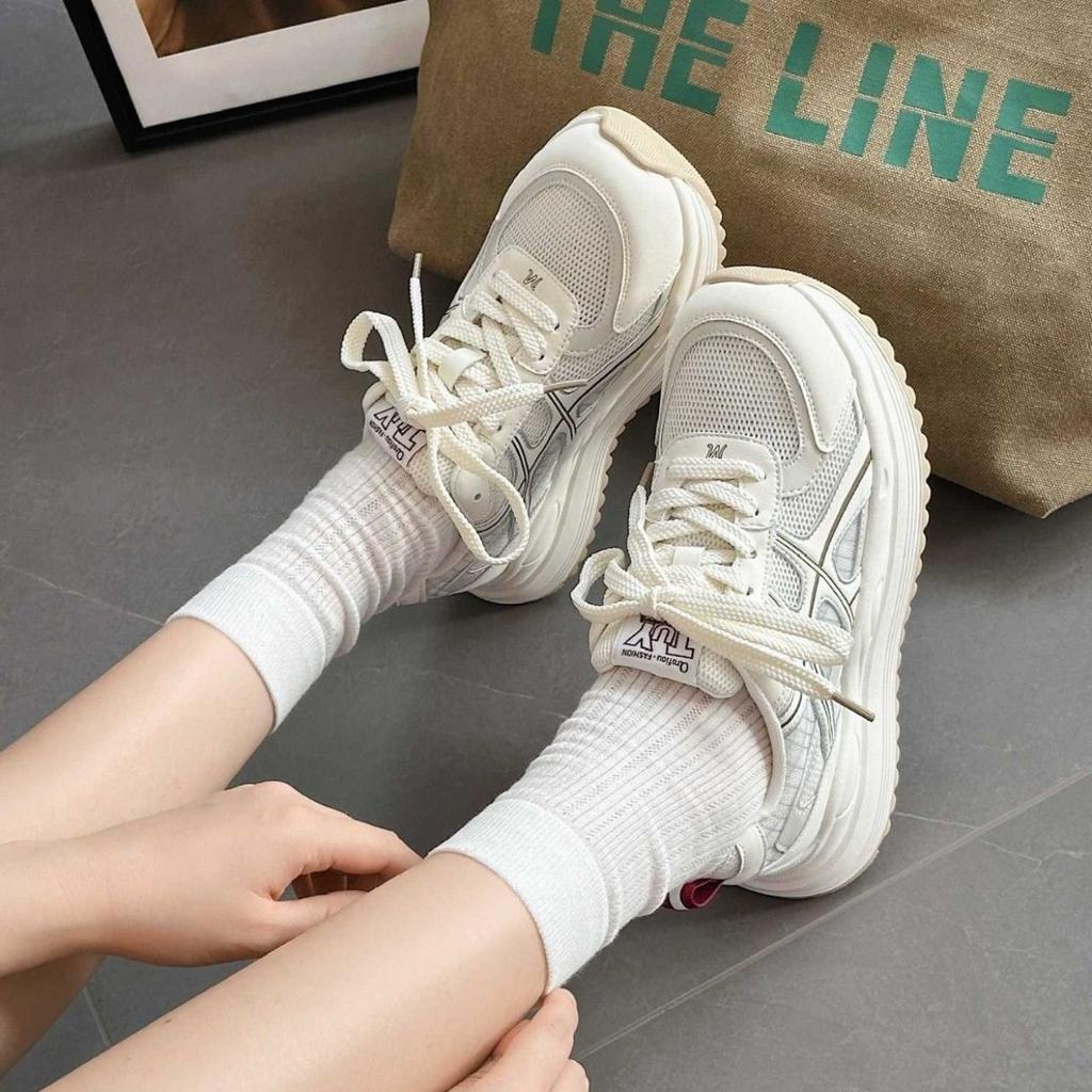 Сетчатые кроссовки-папа женские 2025 лето и осень на толстой подошве, увеличивающие рост, повседневные маленькие белые туфли, легкие и дышащие студенческие кроссовки