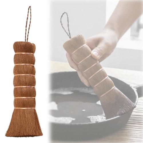 HAUUFENN Palm Scrubber, 18cm, Natural Material, Stick Scrubber, Kitchen Brush, Kamenoko Pattern, Easy To Grip, for Cleaning Iron Frying Pans, Woks, an