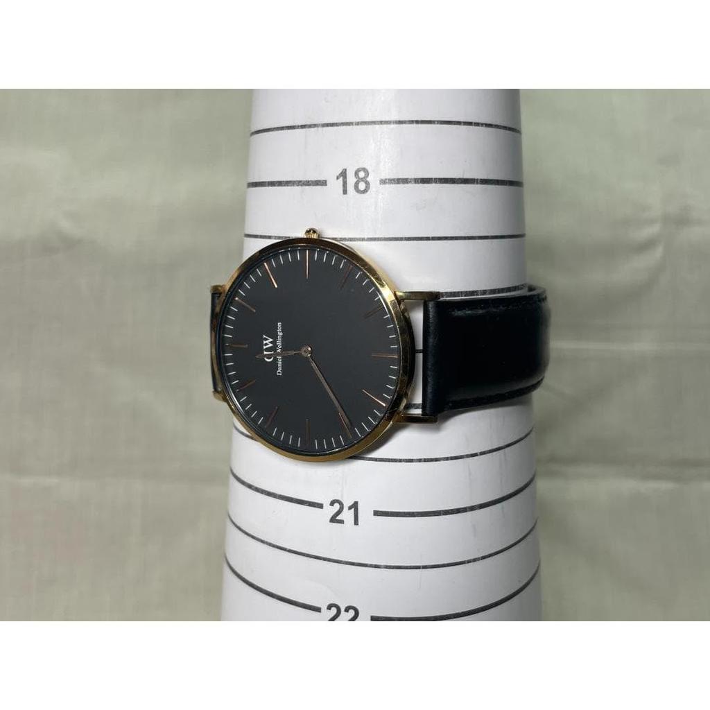 Б/у [Рабочие часы] DW Daniel Wellington Classic 40 мм
