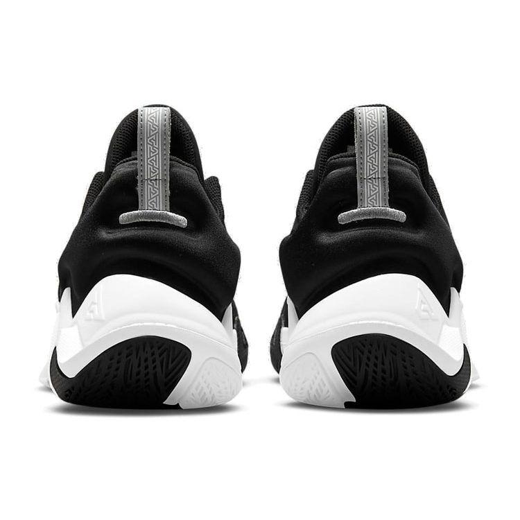 Nike Giannis Immortality Black Volt Мужские кроссовки Белый Волко-Серый Прозрачный CZ4099-010