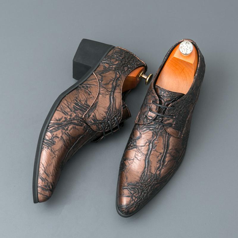 Винтажная мода Мужские туфли на шнуровке с острым носком из лакированной кожи Дизайнерская мужская обувь для парада, формальная свадебная обувь Zapatos Hombre