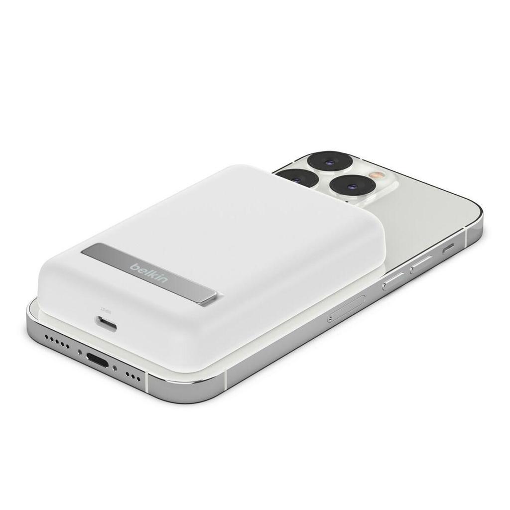 Belkin BoostCharge Magnetic Wireless Power Bank 5000mAh White