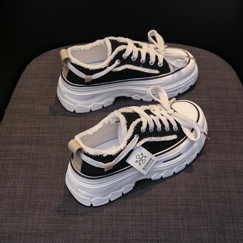 2025 Осень Новые Женские парусиновые туфли Круглый носок Толстая подошва С бахромой Джинсовые Повседневные туфли Увеличение роста Спортивные