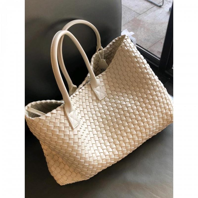 Womens Handwoven Tote Bag Large Capacity Fashion Shoulder 2026 Daily Use