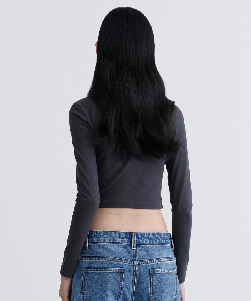 MUSINSA STANDARD WOMAN Женская узкая укороченная футболка с круглым вырезом и длинным рукавом [Темно-серый]