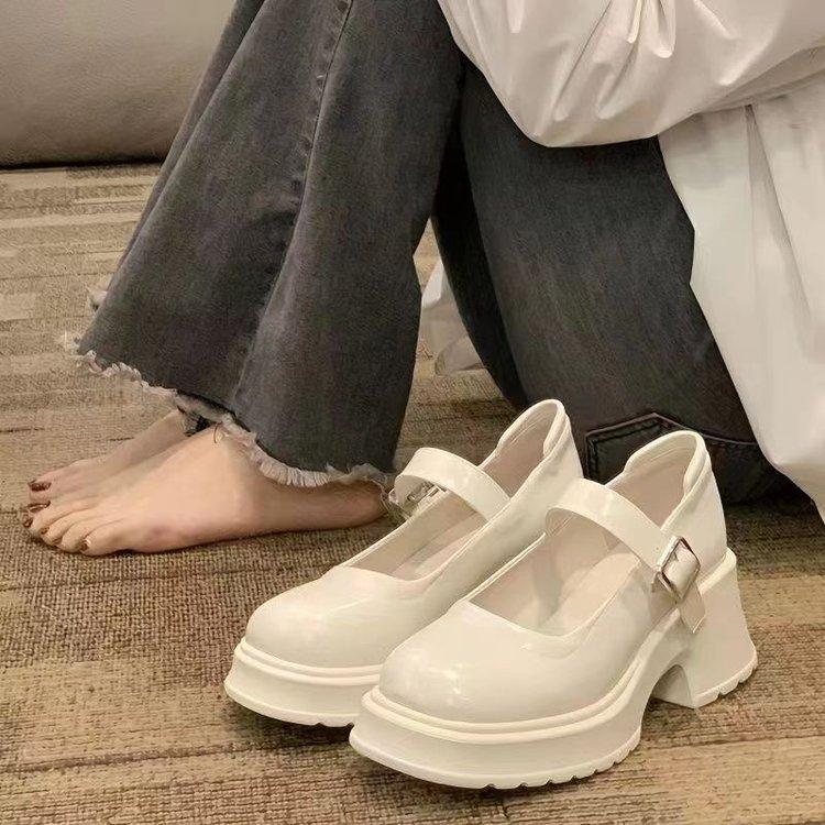 Туфли Мэри Джейн из натуральной кожи женские белые на платформе французские нежные феи с юбкой на толстом каблуке