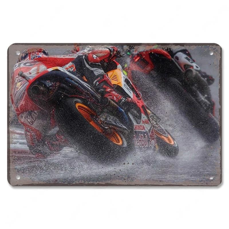 Хисун Металлическая табличка Винтажная Мотогонщик MotoGP Металлическая жестяная табличка Ретро Мотоциклетные гонки Железная живопись Настенное искусство Классический Мотоциклист Декоративная табличка f