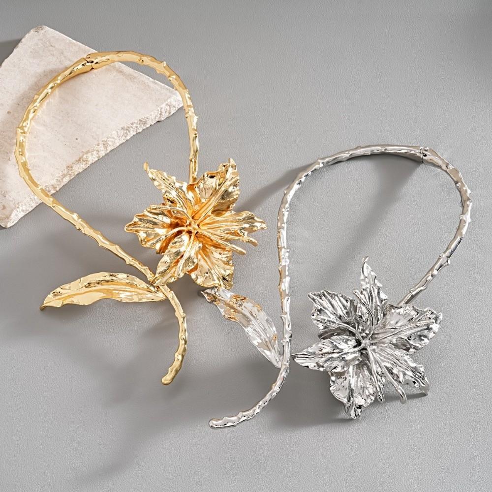 Metal Flower Fashion Nakelace Daily Wear Large Flower Collar Pleated Leaf Flower Collar Women