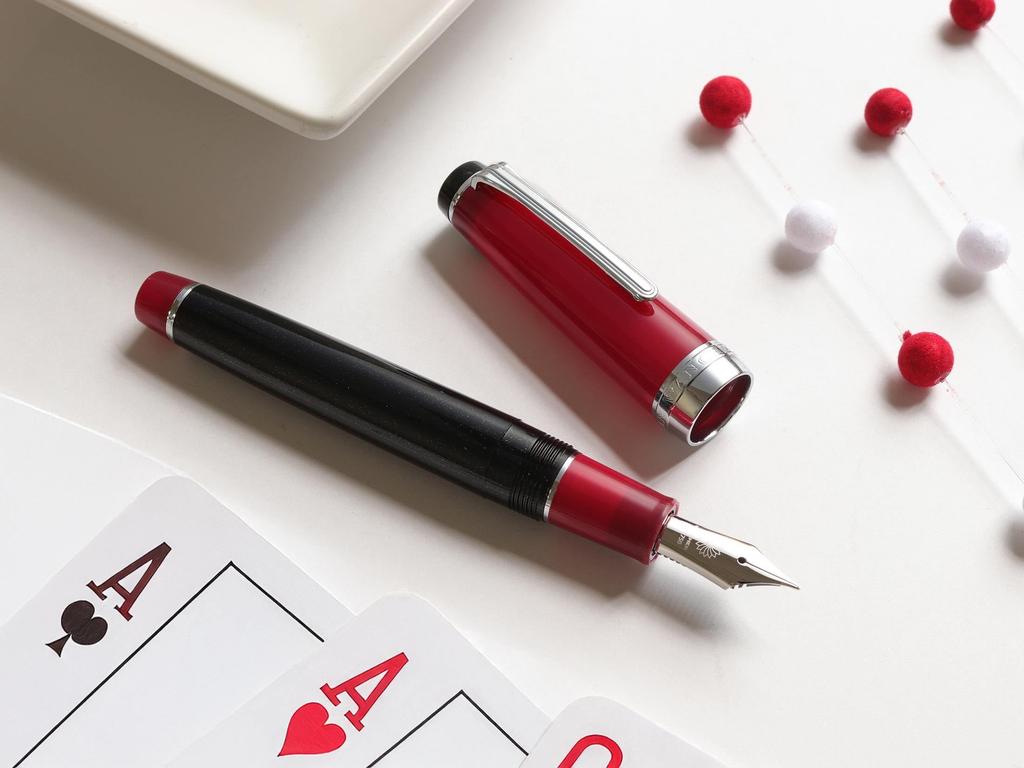 Перьевая ручка WANCHER Дама червей Тонкое перо (Перо F)