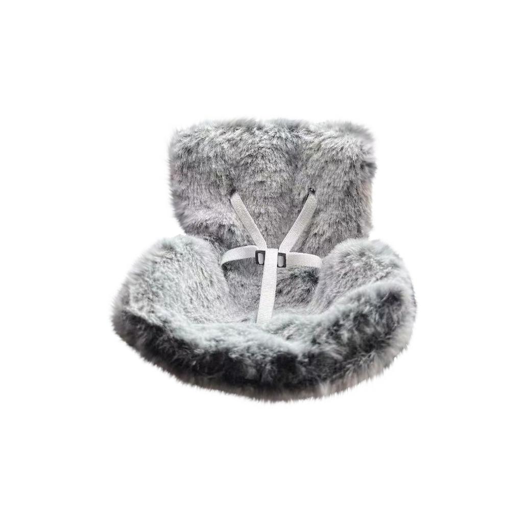 Украшения для автомобиля, автокресло для кукол, пушистая подушка, есть зажимы для сиденья на машине, в комплекте ножка сиденья для настольного дисплея