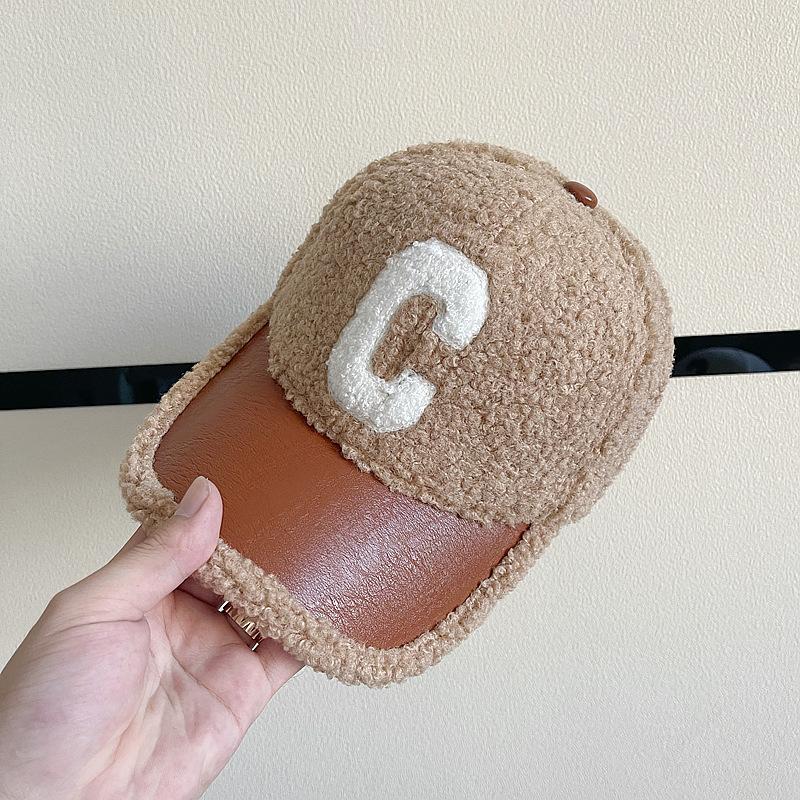 Letter Embroidery Winter Fuzzy Baseball Cap, Curved Brim Windproof Casual Dad Hat Trucker Hat for Outdoor