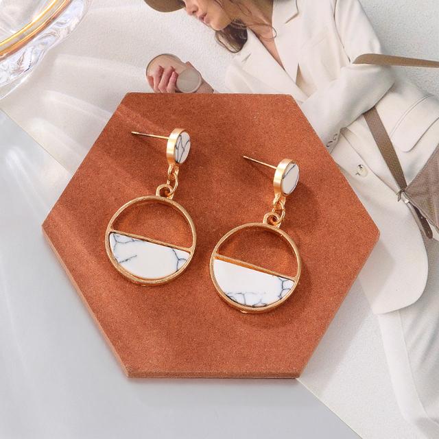 Женские серьги Акриловые серьги-подвески для женщин Геометрические серьги-кольца Большие висячие белые серьги Модные украшения