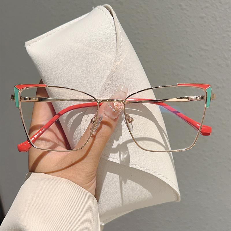 Oversized Cat Eye Glasses Women New Stylish Vintage Blue Light Blocking Eyewear Fashion Design Decorative Eyeglasses