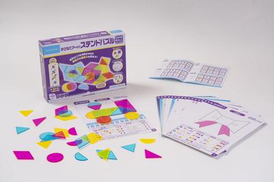KUMON PUBLISHING Слоистый витражный пазл Развивающая игрушка Формы и цвета Игрушка для детей от 4 лет и старше Искусство KUMON! КС-10