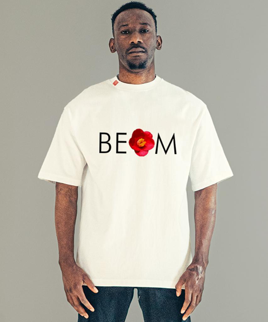 BEOM Футболка оверсайз с логотипом-камелией BEOM Белая