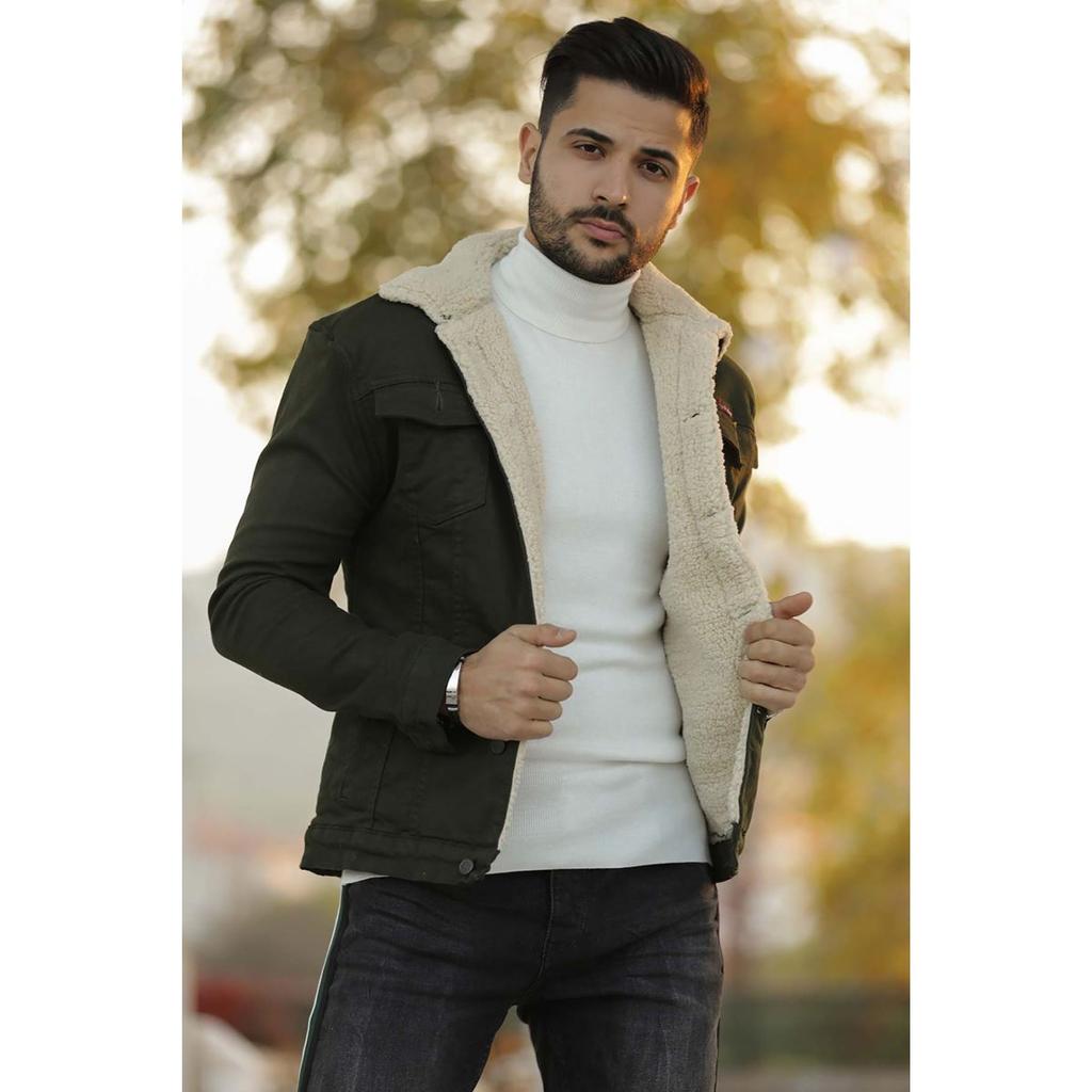 Мужская джинсовая куртка цвета хаки с мехом внутри