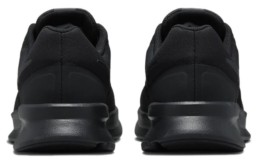 Nike Запустите Swift 3 'Triple Black' DR2695-003