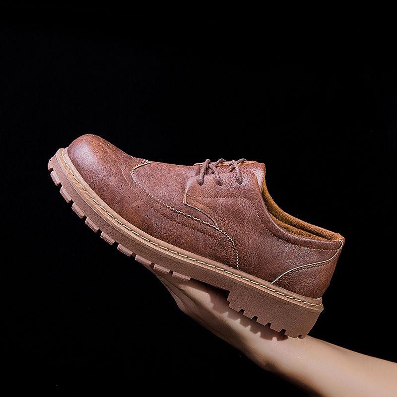 Men Classic Dress Shoes Leather Carved Formal Shoes Oxford Sneakers Pointed Leather Dress Shoes