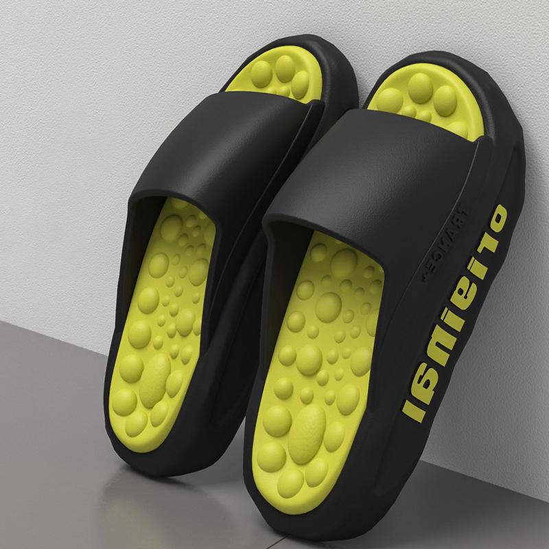 Летние мужские тапочки. Летняя обувь для отдыха. Мужская пляжная обувь. Удобная мужская обувь. Уличные мужские тапочки. Модные шлепанцы.