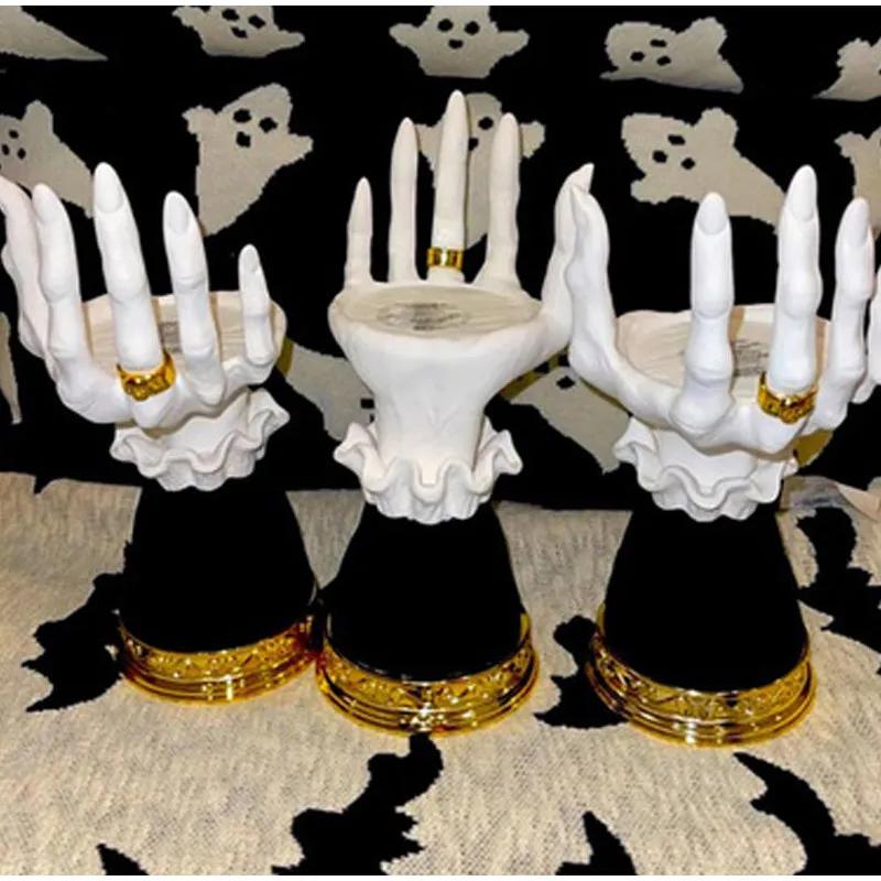 Halloween Decoration Witch Hand Candlestick Resin Table Candle Stick Gothic Home Decoration Scary Devil Palm Devil Hand Ornament