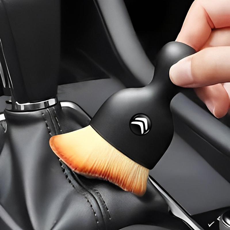 AQP4 Car Cleaning Tool Soft Brush Dust Remover Interior Accsesories For Citroen C4 C3 C5 C1 C2 VTS Berlingo Celysee Xsara Picasso Air