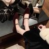 Grape Home~ Версия из овчины Квадратный носок Мелкий вырез Высокие каблуки Ремешок-одна полоска с бриллиантами Низкий каблук Замша Туфли Mary Jane Одиночные туфли Женские