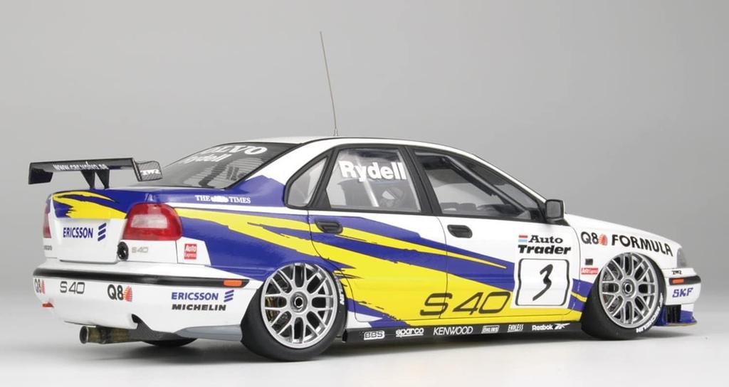 Гоночная серия Volvo S40 1997 BTCC Brands Hatch Winner Пластиковая модель PN24034 Platz/NuNu 1/24