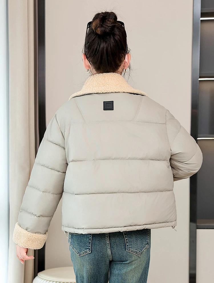 Женская короткая зимняя куртка с лацканами из овечьей шерсти