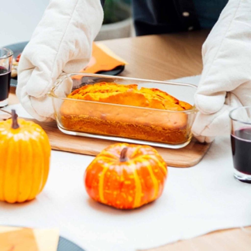 HARIO Heat-Resistant Glass Pound Cake Pan, 850ml, BUONO Kitchen Gratin Dish, Made In Japan, HPND-85-BK