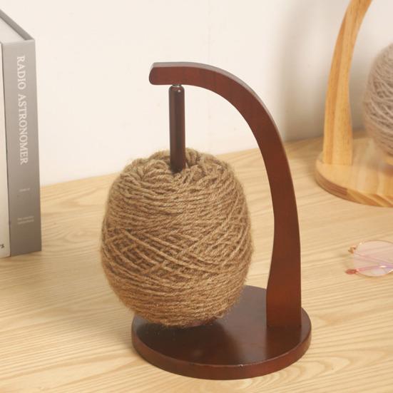 Деревянный держатель для ниток для вязания крючком с устойчивым основанием, без заусенцев, многоразовый вращающийся магнитный держатель ниток