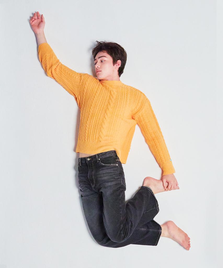 INSTANTFUNK Ms Tactel Cable Knit - Orange