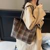 Повседневная сумка-клетка большой вместимости для поездок на работу, женская новая осенне-зимняя универсальная сумка через плечо, повседневная сумка-тоут