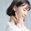 Новая мода креативный цветок сладкая пчела ромашка асимметричные ювелирные изделия из стерлингового серебра 925 пробы красивые серьги-гвоздики с бриллиантами E119