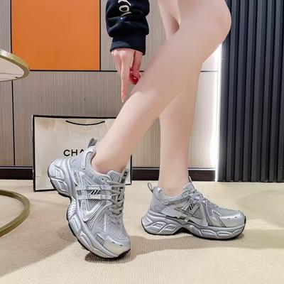 Женская обувь – Кроссовки