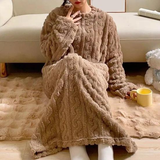 Women's Flannel Nightgown Fuzzy Fleece Sleepdress Loose Crew Neck Long Nightdress with Pockets Cozy Plush Warm Winter Pullover Loungewear