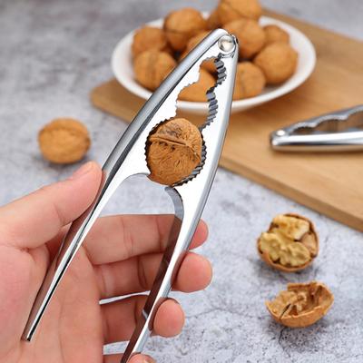 Щелкунчик Легко колет орехи Эргономичная ручка Нержавеющая пряжка для зажима для шестеренок Противоскользящая