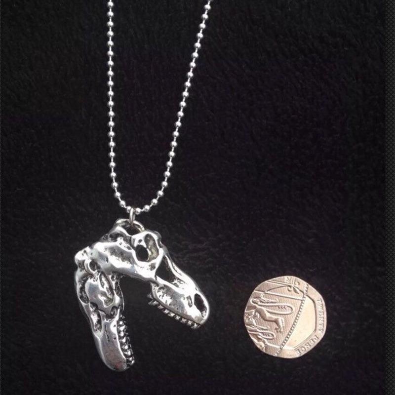 Кулон-ожерелье в виде черепа тираннозавра рекса ручной работы с посеребрением, цепочка 24"
