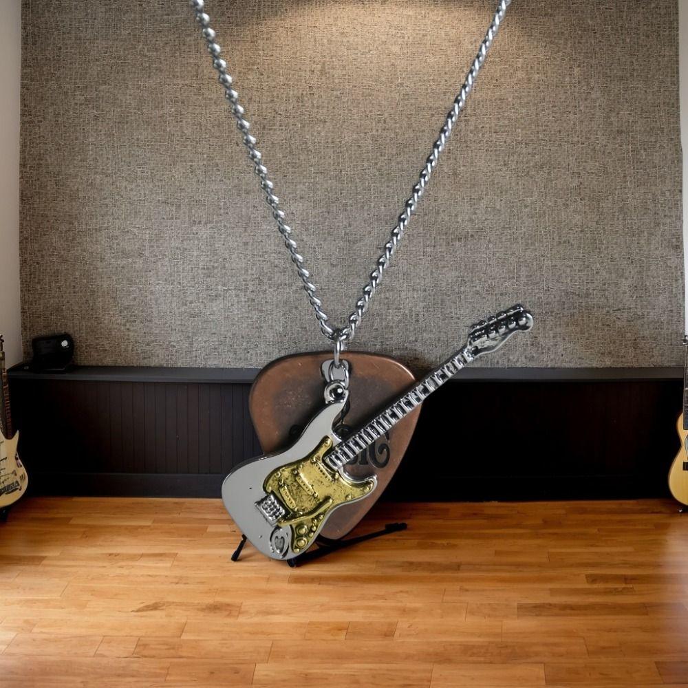 Chain Choker Guitar Pick Necklace Vintage Music Guitar Necklace Punk Rock Pendant Men and Women
