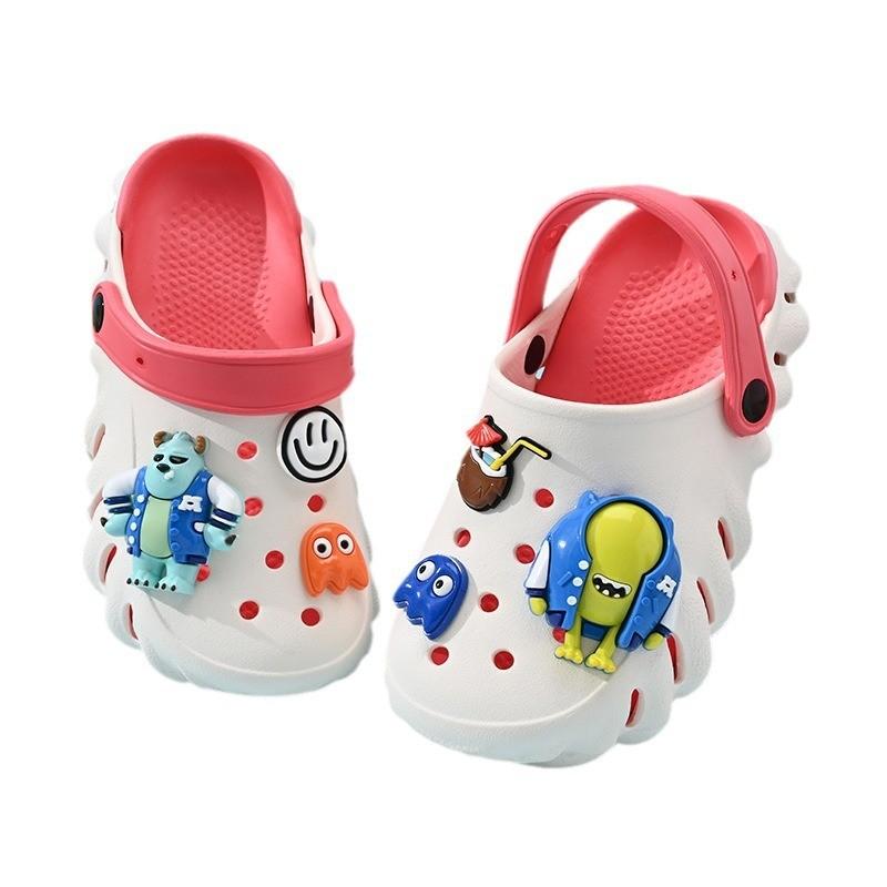 Comfortable Cartoon Design Kids Hole Shoes Soft Soled Non-slip Summer Sandals For Boys Available In Various Colors