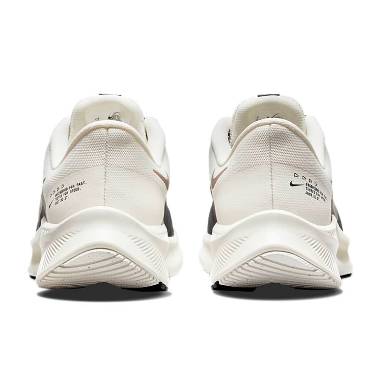 Nike Женские Quest 4 Premium Black Sail Metallic Copper Coin DA8723-001