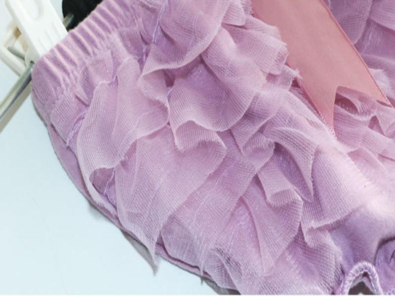 Лёгкие шортики на подгузник с бантиком для маленьких девочек