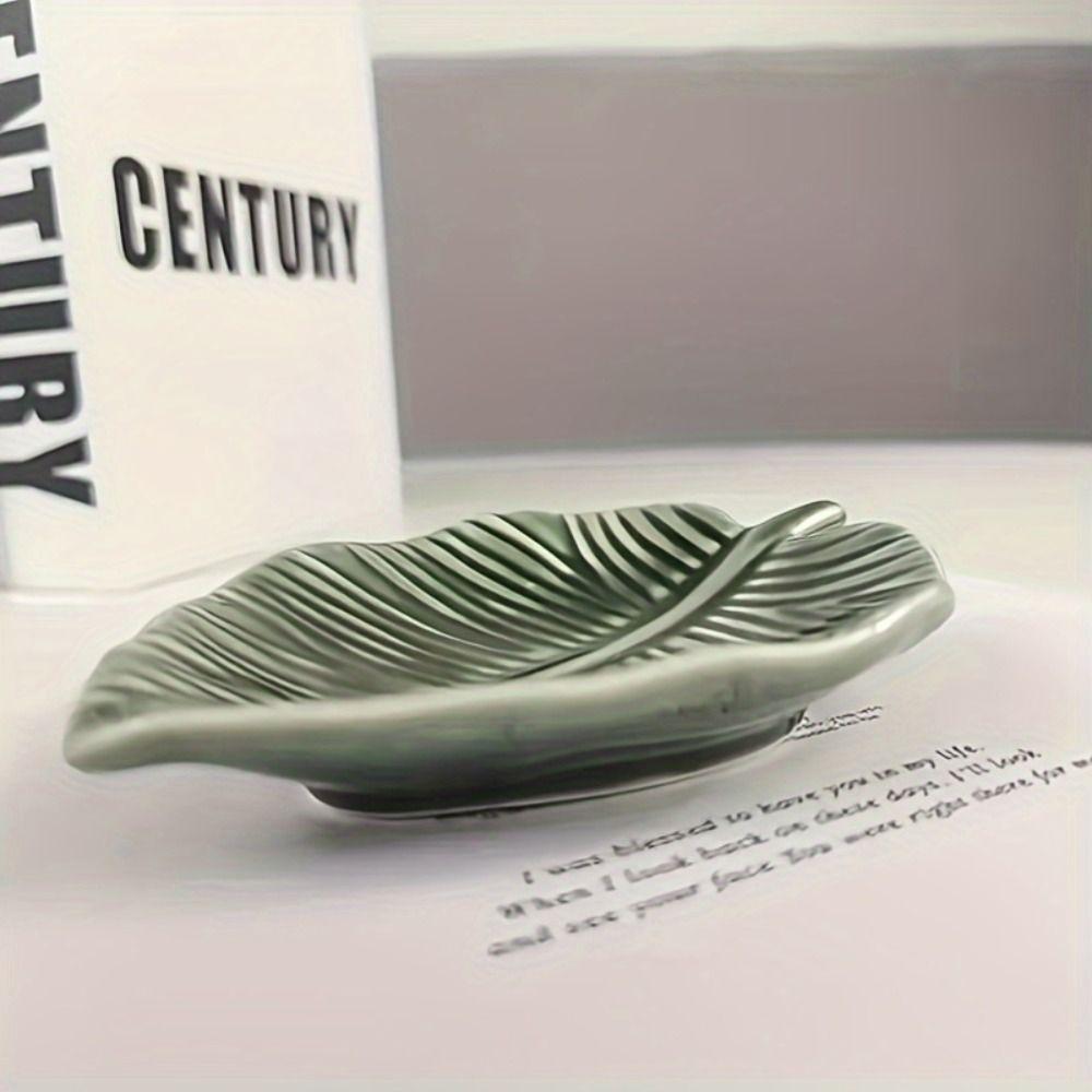 Green Ceramic Leaf Jewelry Dish INS Jewelry Display Tray Dish Holder Soap Dish Christmas Gift