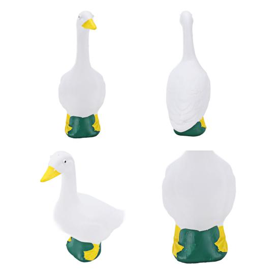 Goose Statue Resin Garden Sculpture Lifelike Details Decorative Porch Goose Figurine Multi-Purpose Ornament