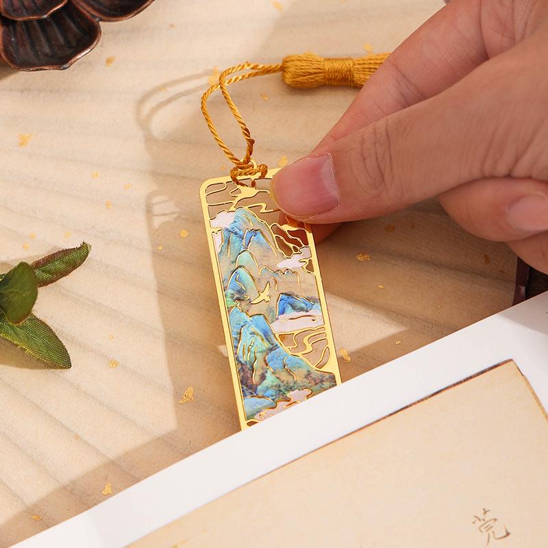 A Thousand Li of Rivers & Mountains Metal Bookmark: Exquisite Classical Chinese Palace Museum Souvenir for Students