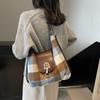 Retro Casual Large-capacity Commuter Tote Bag Women's New Contrasting Color Plaid Shoulder Bag Backpack