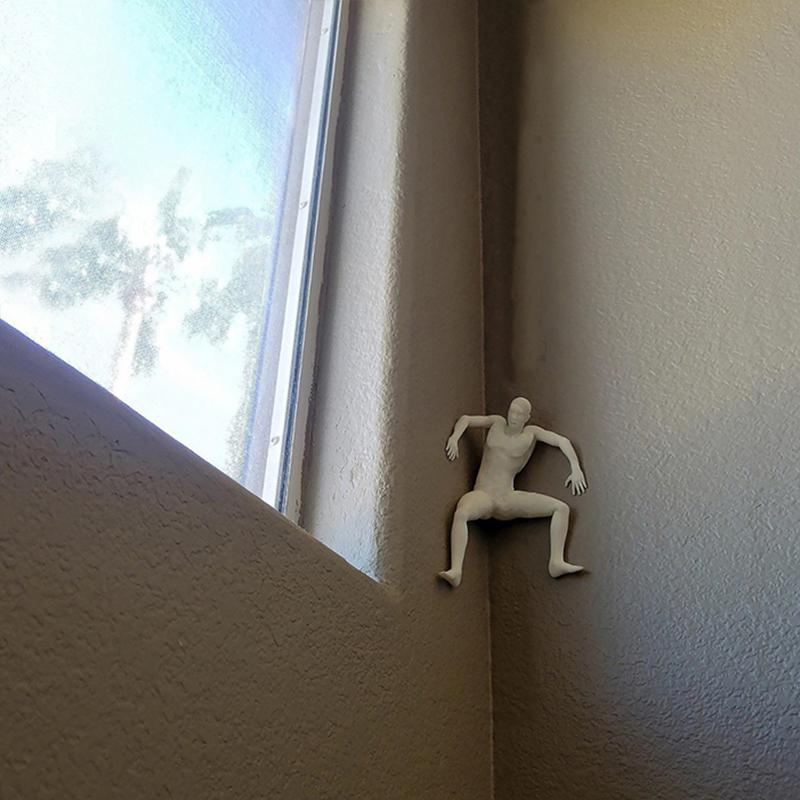 "Frightened" Figurine Corner Wall Decor 3D Adhesive Climbing Man Statue Sculpture Home Office Wall Ornament Climbing Enthusiasts